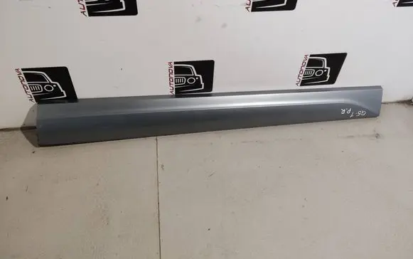 Audi Q5 SQ5 8R Front door trim (molding) 8R0853960E 8R0853960D