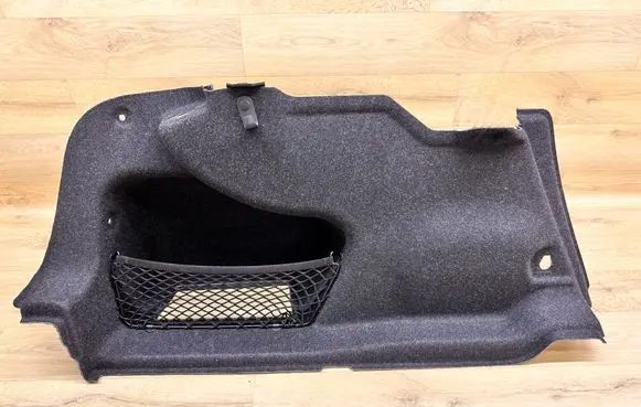 BMW 3 G20 G21 Trunk/boot side trim panel 7438301