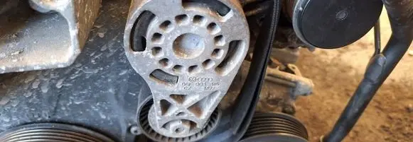 Audi TT TTS Mk2 Generator/alternator belt tensioner 06f903315