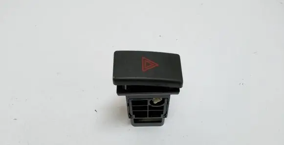 Toyota Avensis T250 Hazard light switch 157963 TR95O3
