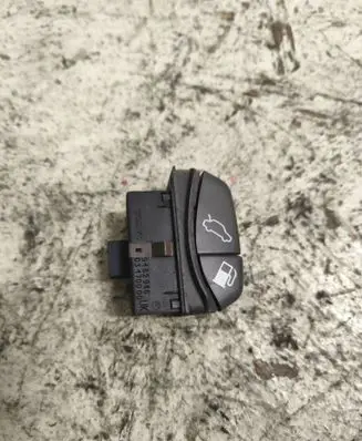 Volvo S70 V70 V70 XC Tailgate opening switch 9162946 03170000