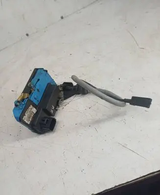 Volvo XC90 Front door lock 30634614