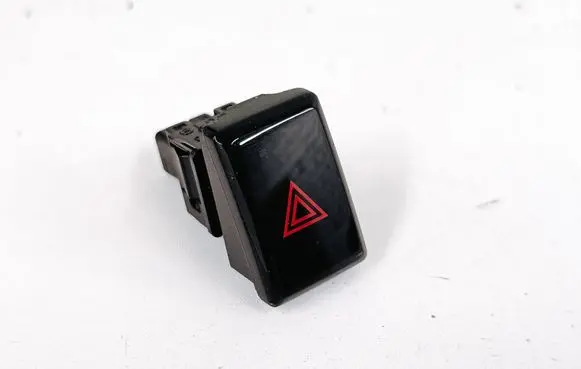 Subaru Outback (BS) Hazard light switch 06019