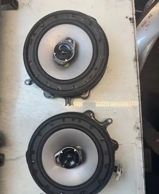 Audi A4 S4 B7 8E 8H Front door speaker 23312312