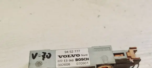 Volvo V70 Airbag deployment crash/impact sensor 9452777 070901