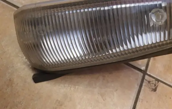 Nissan Sunny Front indicator light Iki5099