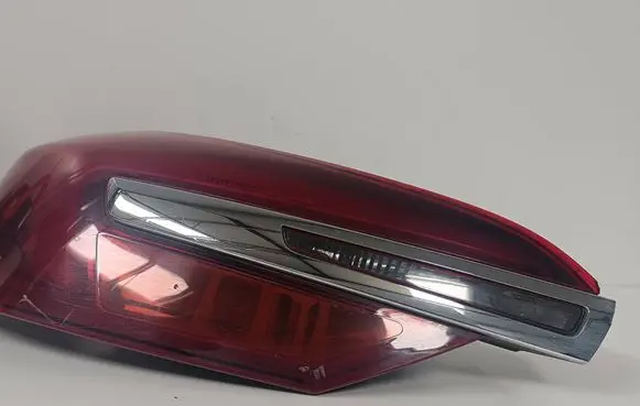 Opel Insignia A Tailgate rear/tail lights 21070105