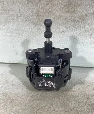Headlight level adjustment motor