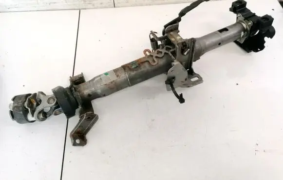 Nissan Almera N16 Steering wheel axle