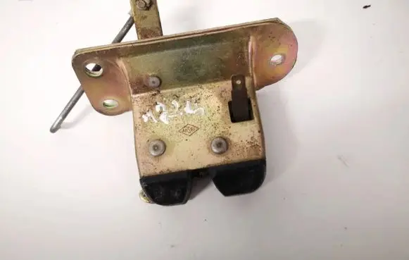 Mitsubishi Colt Tailgate/trunk/boot lock/catch/latch
