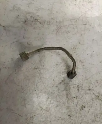 Citroen DS5 Fuel injector supply line/pipe 