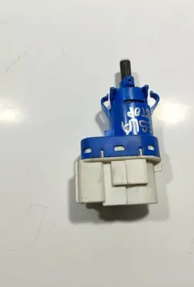Tesla Model S Brake pedal sensor switch 96854AA 500110 XKB500110