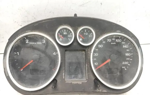 Audi A2 Speedometer (instrument cluster) 110080150