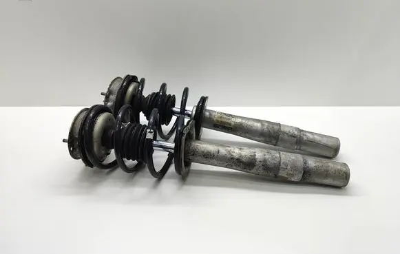 BMW 5 E60 E61 Front shock absorber with coil spring 7905314 790531404 31317905314