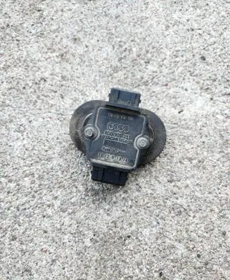 Audi A4 S4 B5 8D Ignition amplifier control unit 8D0905351 1112G1314