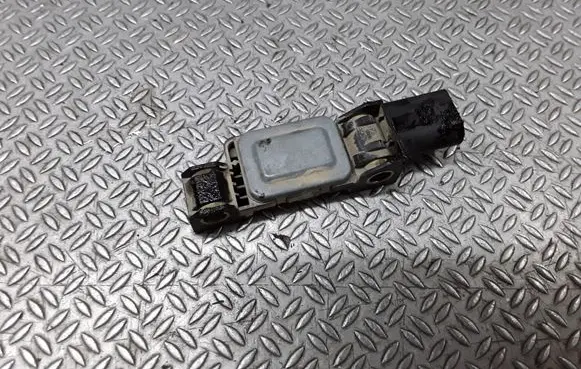 Audi A8 S8 D3 4E Airbag deployment crash/impact sensor 4B0959643C