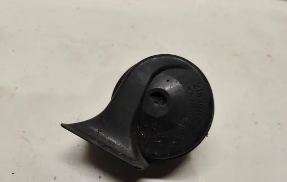 Audi A3 S3 8L Horn signal 0092018 CH2139
