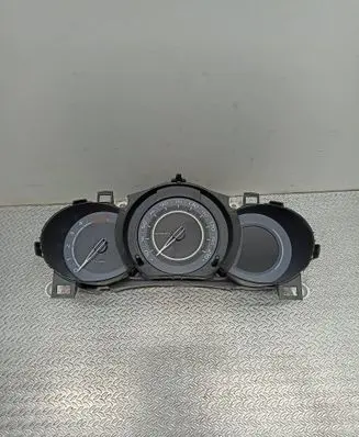 Speedometer (instrument cluster)