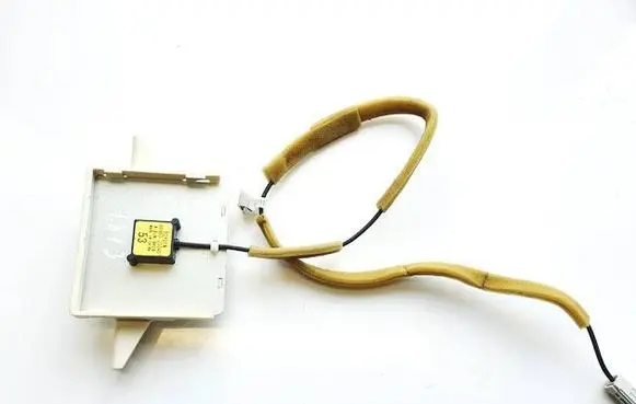 Toyota Avensis T270 Antenna control unit 8686020040 86860-20040