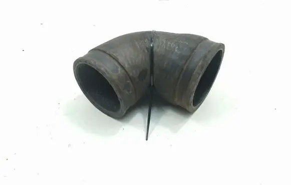 Mercedes-Benz C W202 Intercooler hose/pipe A2025280482