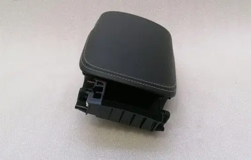 Audi R8 42 Armrest lock 420863075H