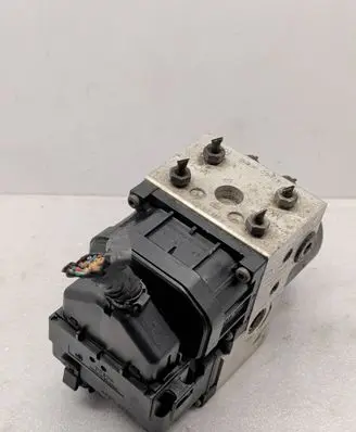 Nissan Primera ABS Pump 0273004633 0265216897 476609F618