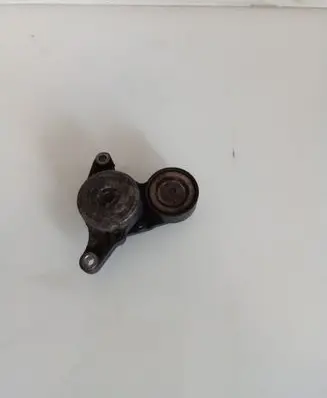 Toyota Verso Generator/alternator belt tensioner 56813101