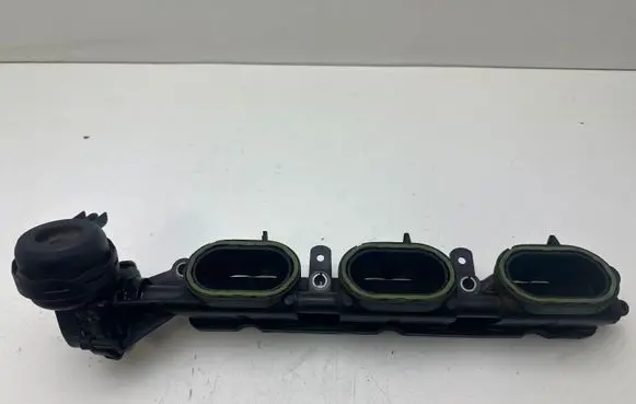 Audi A7 S7 4G Intake manifold 06E133110