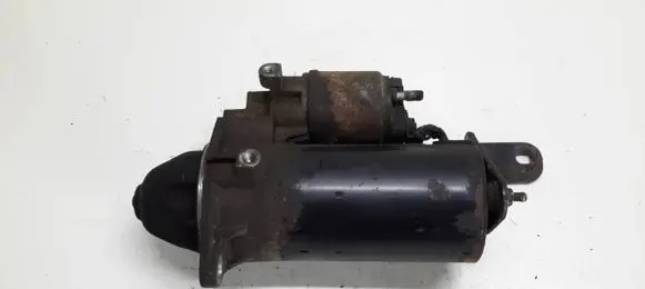 Opel Zafira A Starter motor 0001109052 0001109053