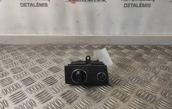Mercedes-Benz E W211 Light switch 2115450104