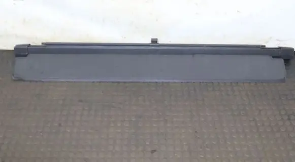 Parcel shelf load cover