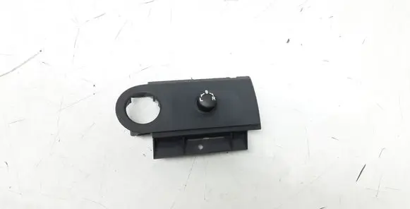 Mitsubishi Colt Wing mirror switch MN148893ZZ