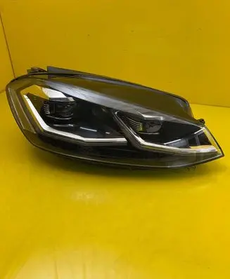 Volkswagen Golf VII Headlight/headlamp 5G1941082