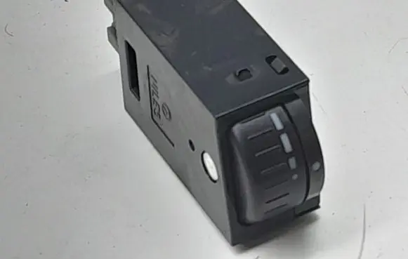 Subaru XV I Headlight level height control switch