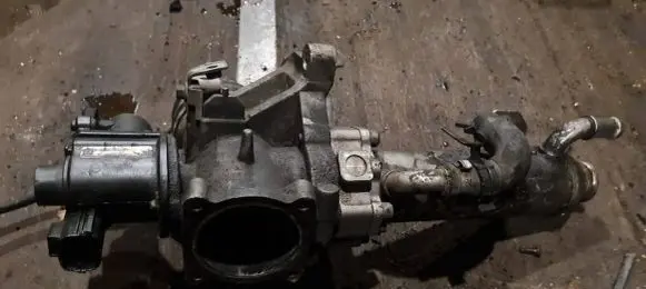 Volvo XC70 EGR valve cooler 880765R