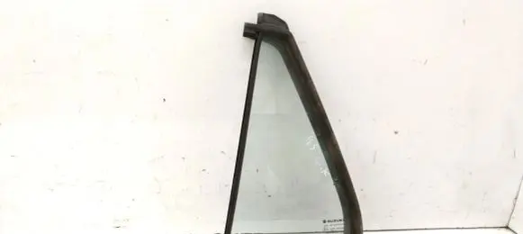 Suzuki SX4 S-Cross Rear vent window glass 43R00048