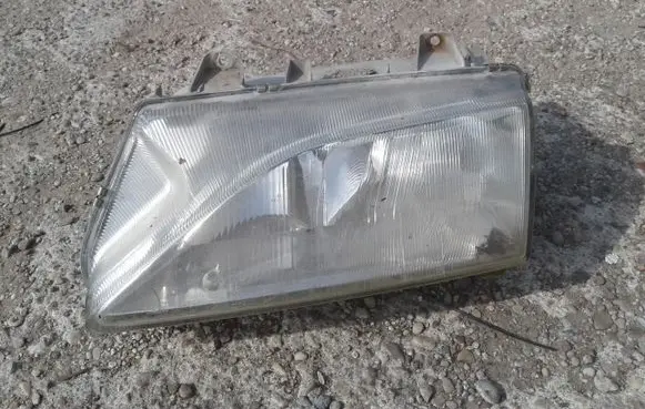 Peugeot 806 Headlight/headlamp