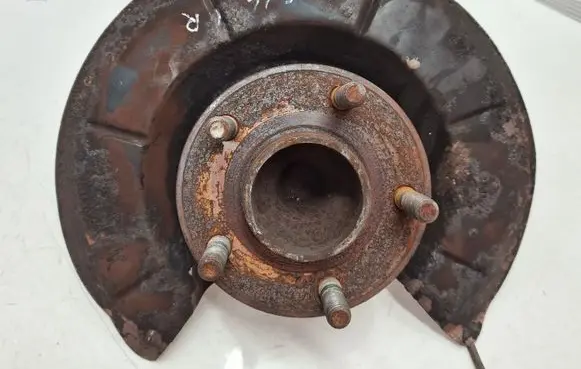 Ford Focus Rear wheel hub