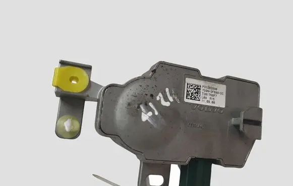 Volvo V70 Steering wheel lock P31202090 7G9N3F880DC