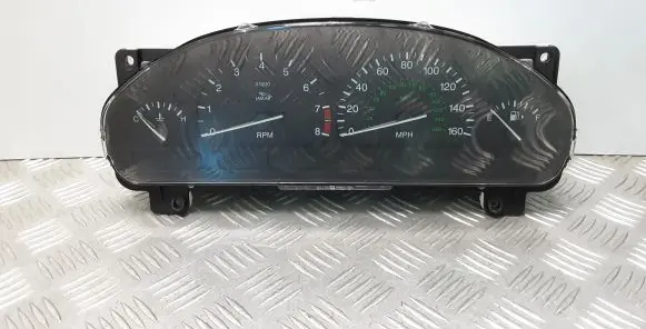 Jaguar S-Type Speedometer (instrument cluster)