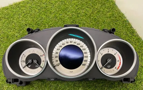 Mercedes-Benz E W212 Speedometer (instrument cluster) A2C53435305 2129001625
