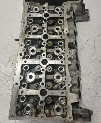 BMW 5 F10 F11 Engine head 781046503 N47D20C