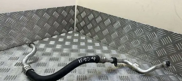Land Rover Range Rover L405 Air conditioning (A/C) pipe/hose