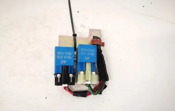 Hyundai Getz Other relay 952301c500 95230-1c500