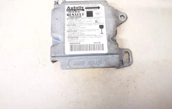 Renault Scenic I Airbag control unit/module 7700418434f 550569000