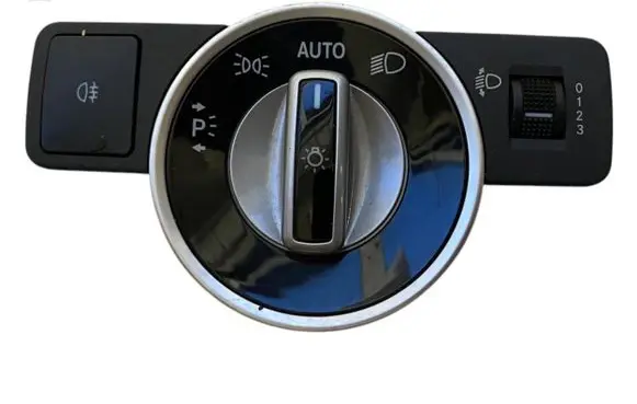 Mercedes-Benz C W204 Light switch