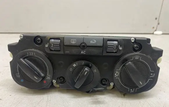Volkswagen PASSAT B6 Climate control unit L22L