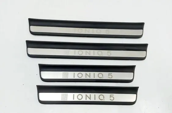 Hyundai Ioniq 5 sill trim set (inner) 85884-GI100