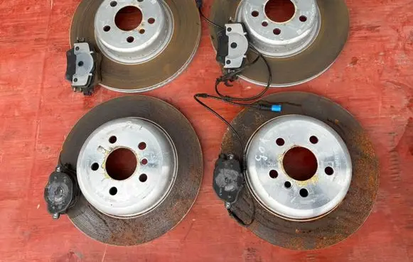 BMW X3 G01 Brake discs and calipers set 6882246 6880072