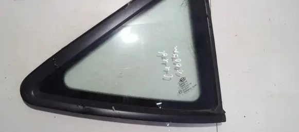 KIA Ceed Rear side window